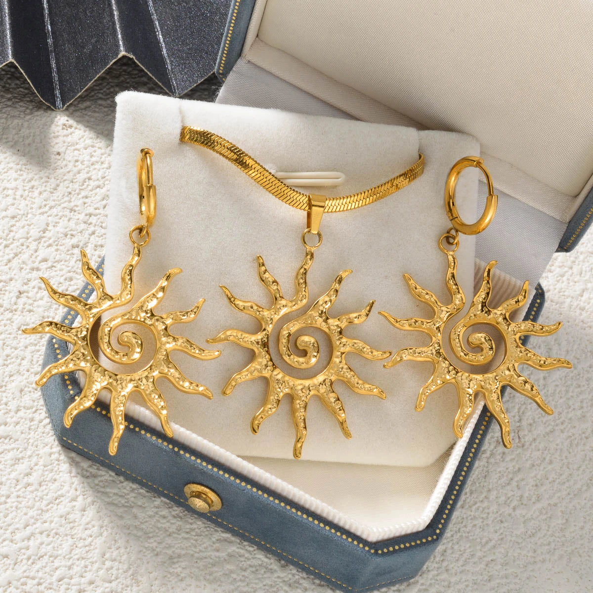 eriny earrings