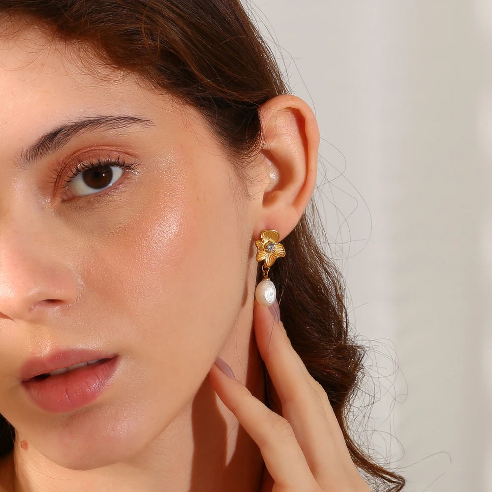 ulana earrings