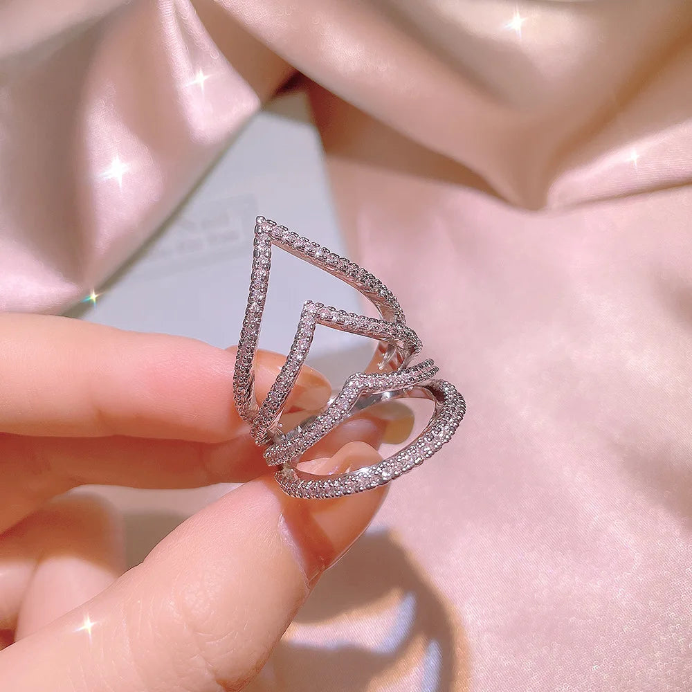 Evona ring