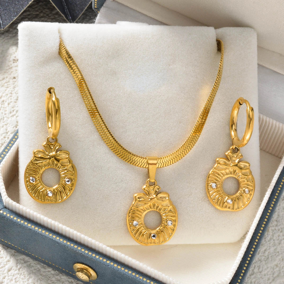 eriny earrings