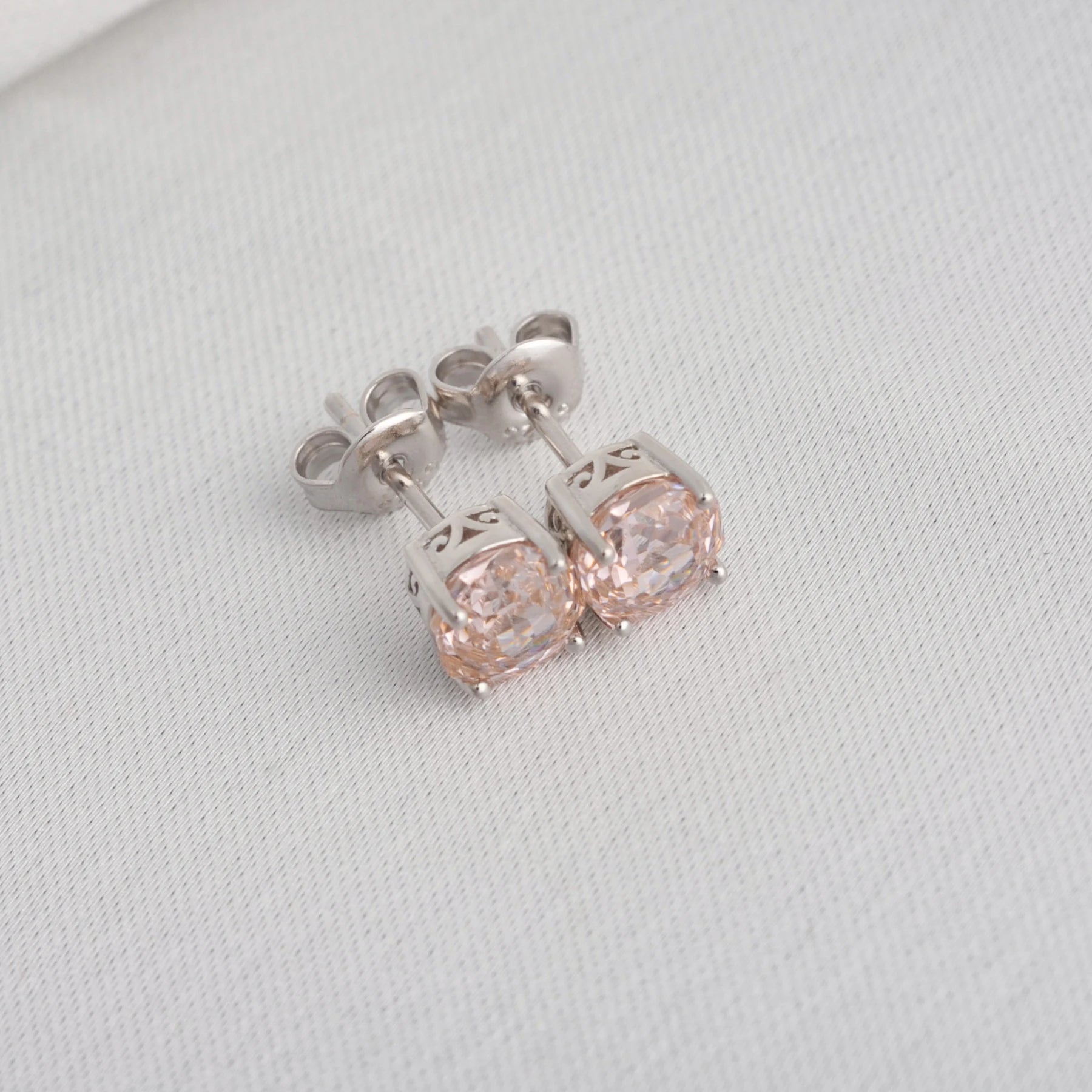 rose earringa