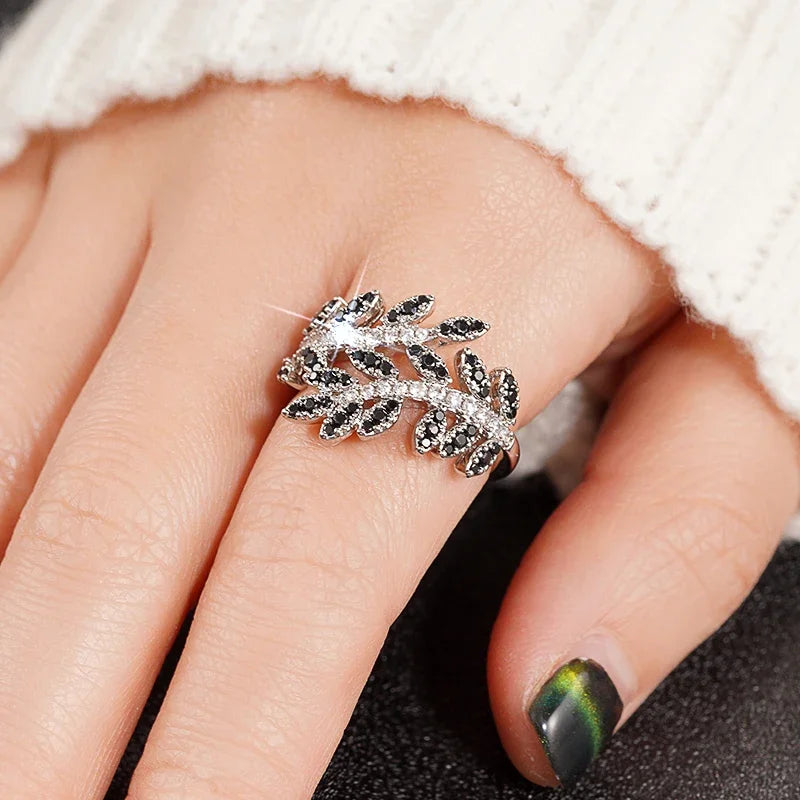 Mary ring