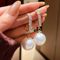 pole earrings